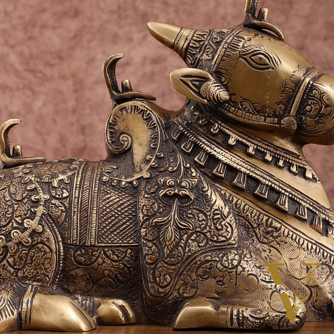 Pure Brass Nandi Statue – Intricately Carved