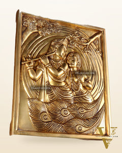Pure Brass Radha Krishna with Kalpavriksha & Peacock Motifs – 3D Wall Hanging 11 inch