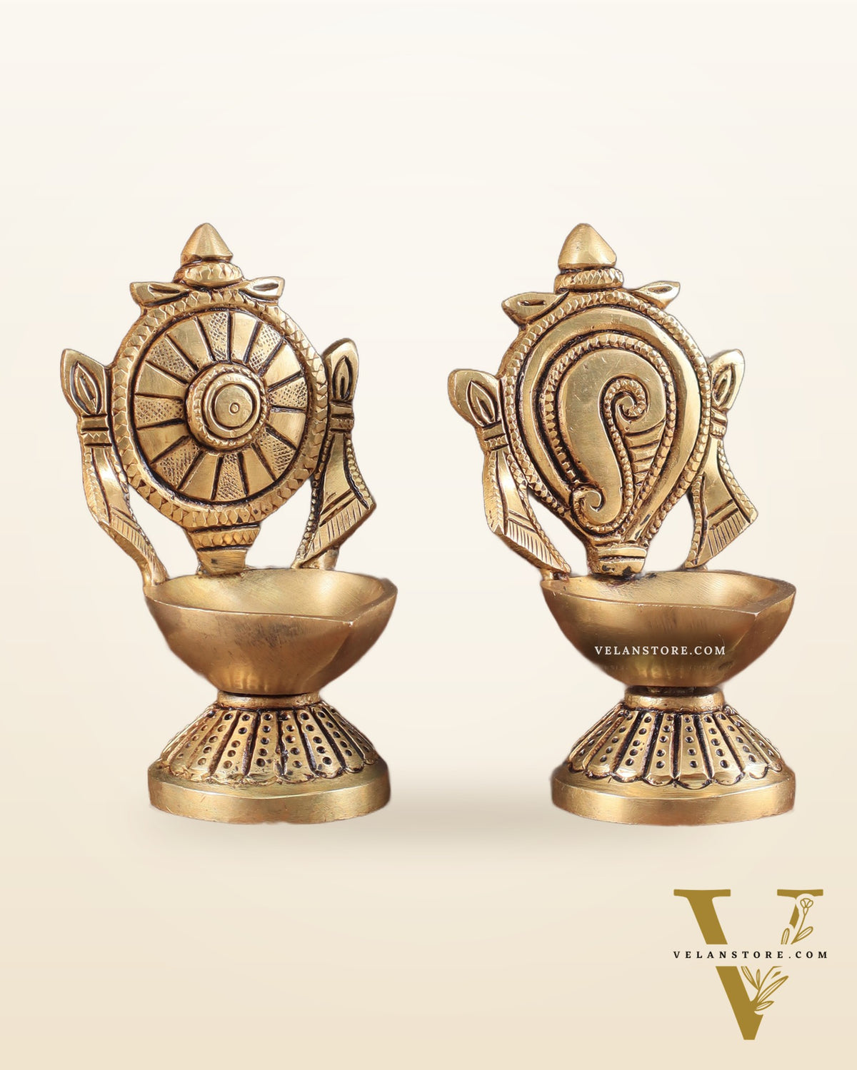 Pure Brass Shankh Chakra Oil Lamps (Pair) 4.5"