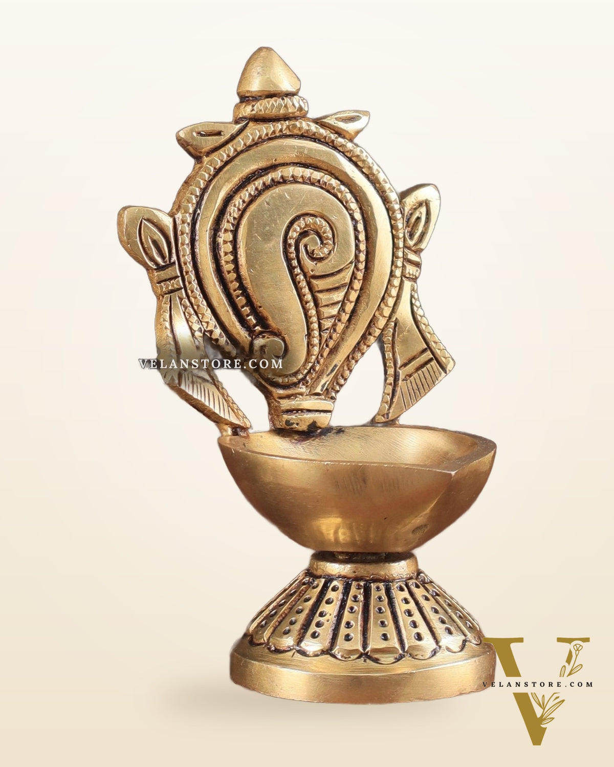 Pure Brass Shankh Chakra Oil Lamps (Pair) 4.5"