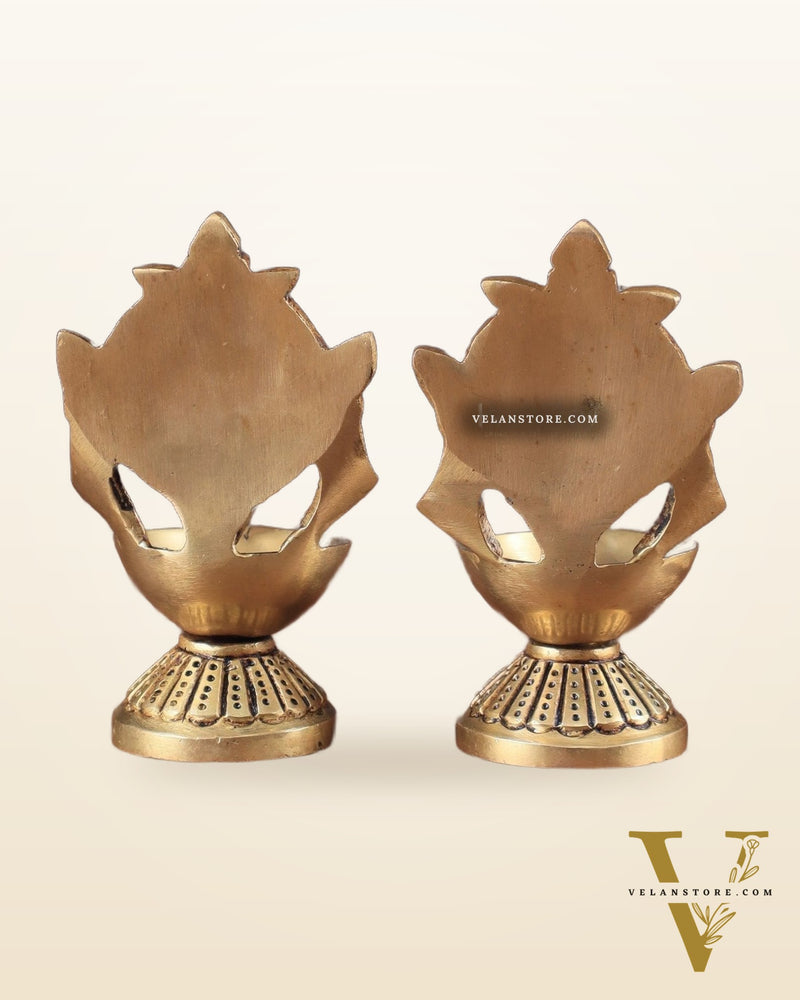 Pure Brass Shankh Chakra Oil Lamps (Pair) 4.5"