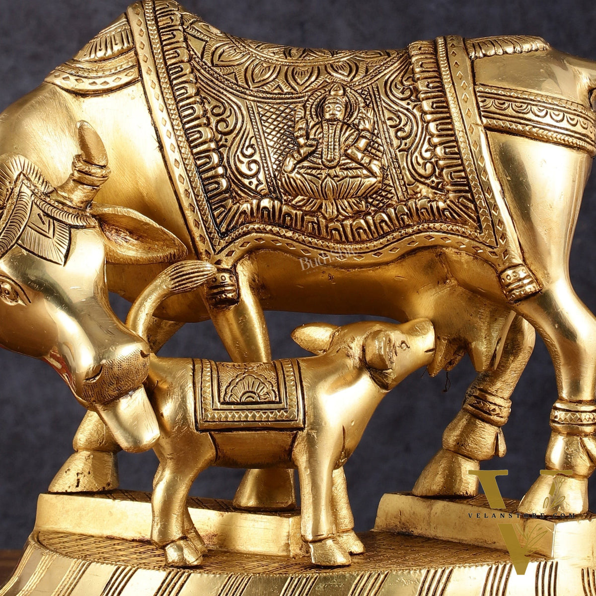 Pure Brass Superfine Kamdhenu Cow with Calf - 10"