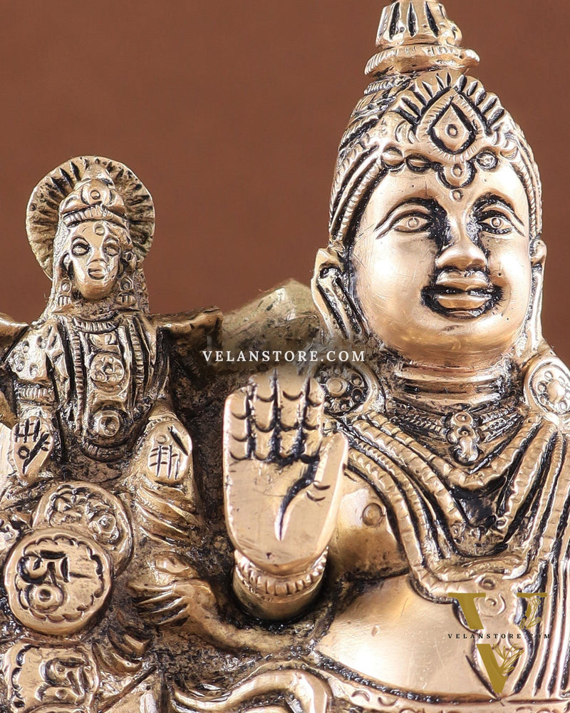 Pure Brass Superfine Kuber Lakshmi Idol – Vastu Approved for Monetary Gains