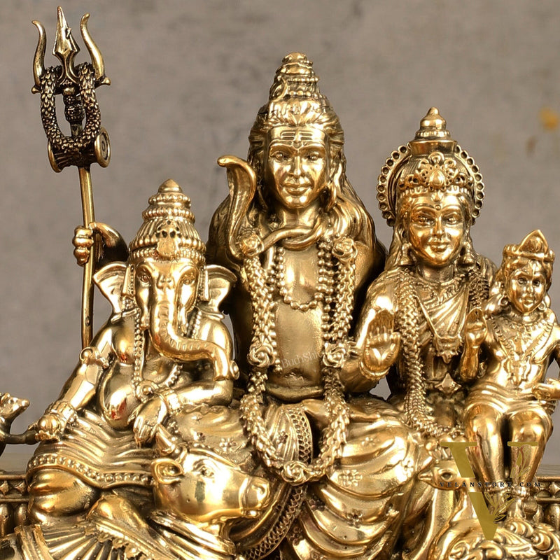 Pure Brass Superfine Shiv Parivar Idol - 6 inch