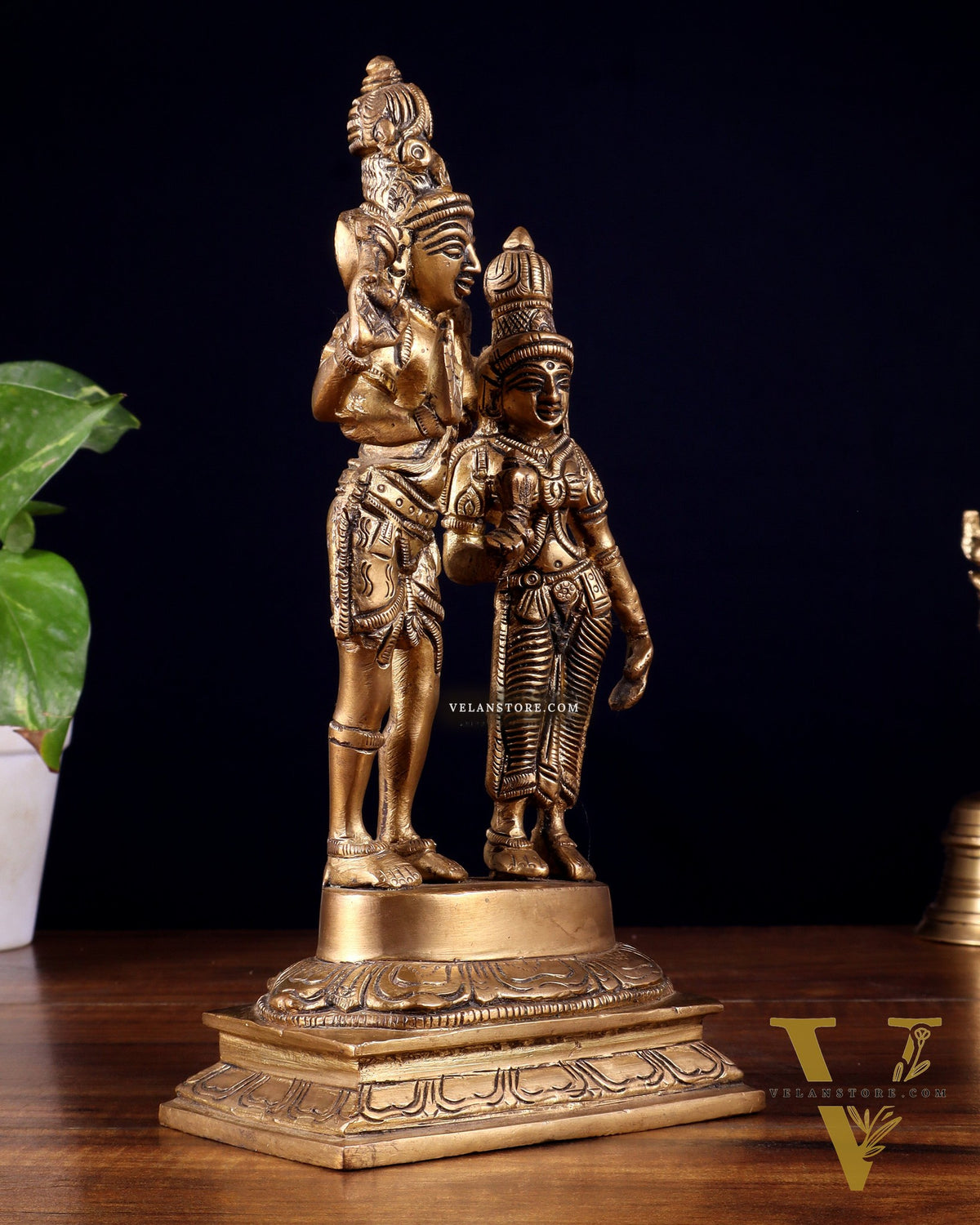 Pure Brass Superfine Shiv Parvati Idol - 9"
