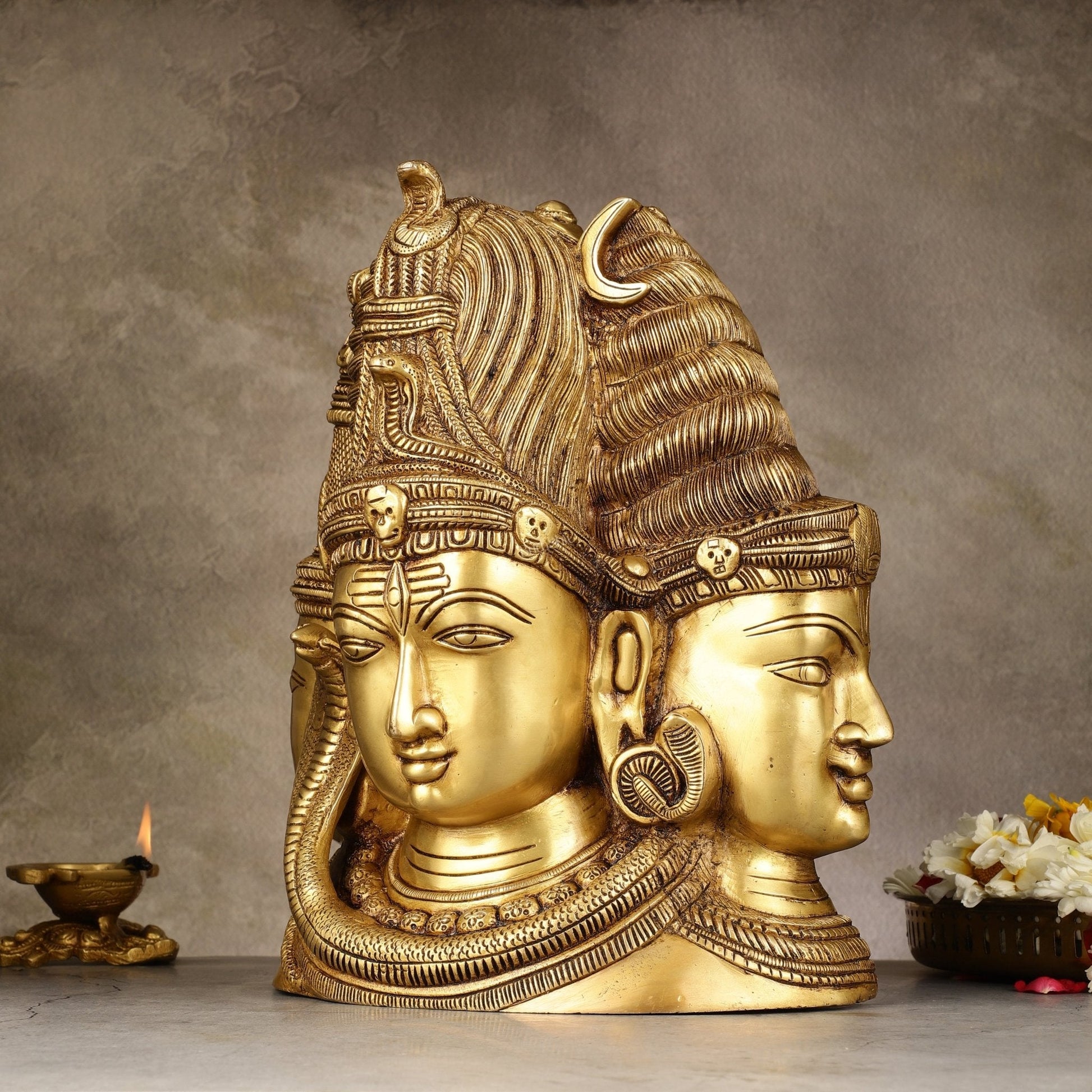 Pure Brass Superfine 4 faced Shiva parvati Mukhalingam   - 11"