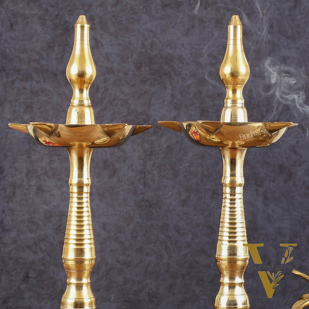 Pure Brass Traditional Kerala Oil Lamp villaku - 16 Inches