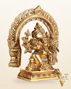 Pure Brass Vallabha Ganesha Mahaganapati Idol with Prabhavali 8.5 inch