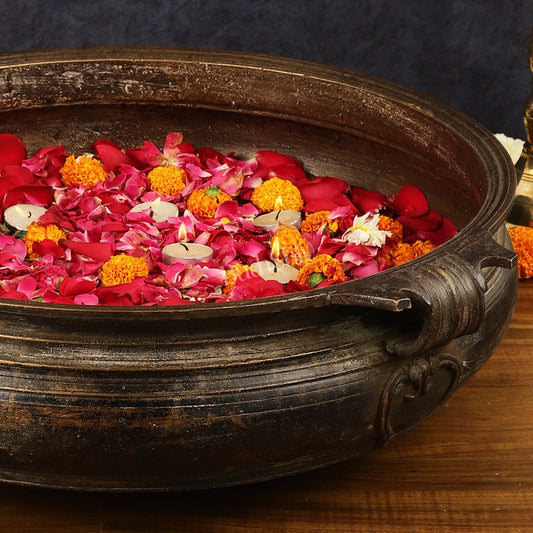 Pure Brass Vintage Resort/Spa Urli - 24 Inch Width, Luxurious Decor Piece