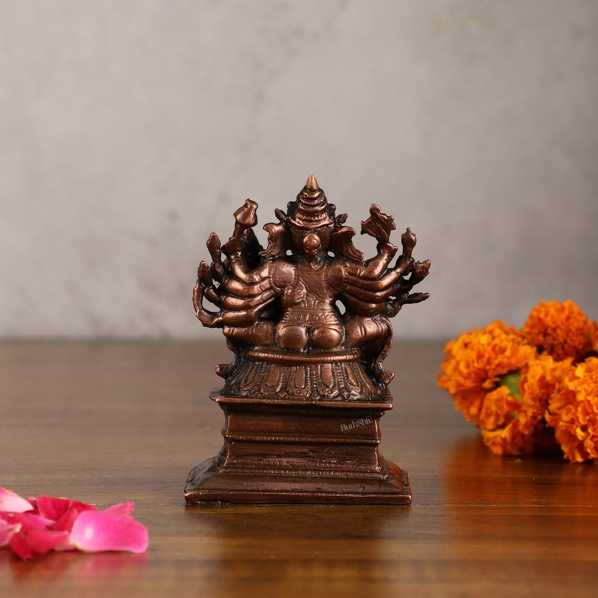 Pure copper Maha Ganapati Seated with Riddhi Idol - 3.5"