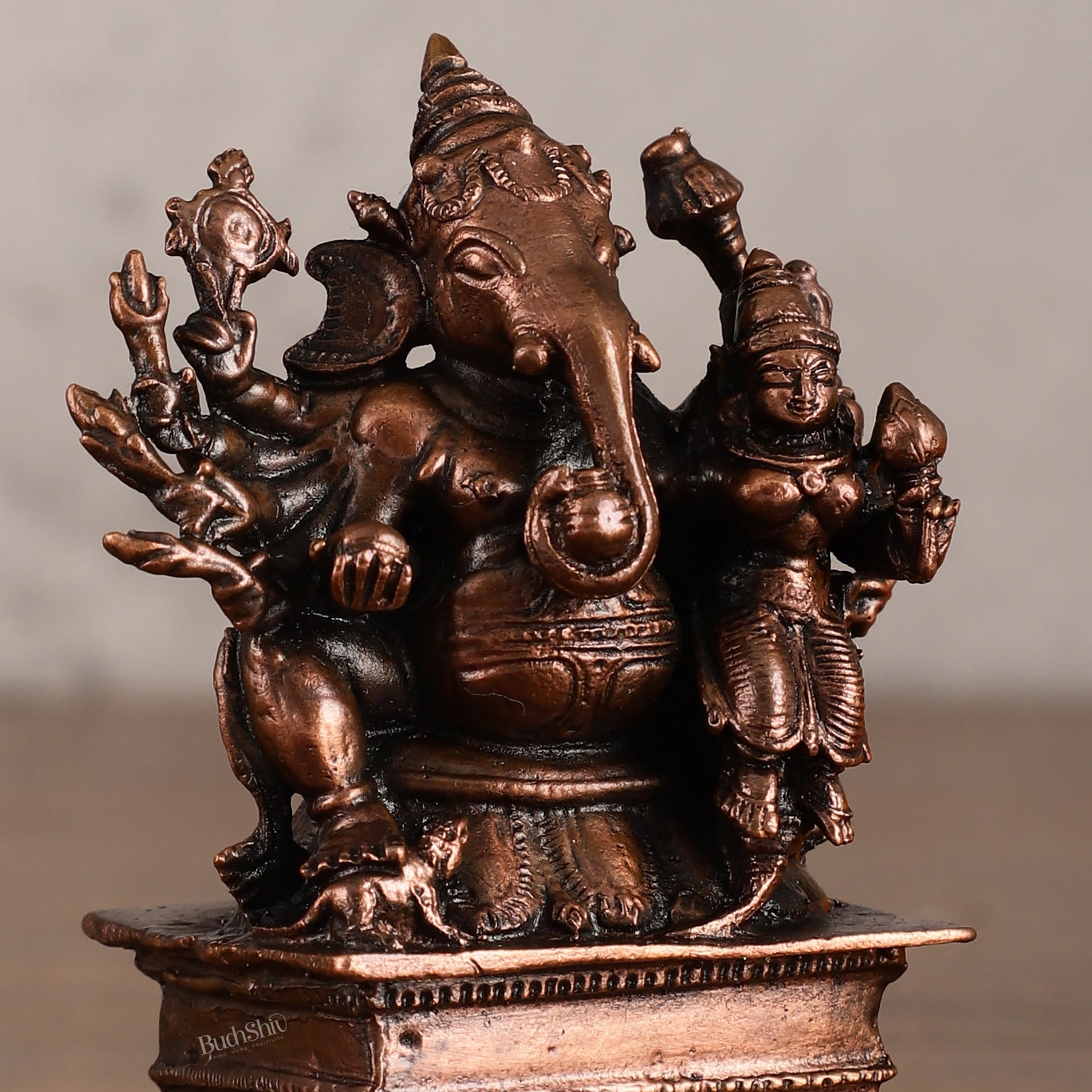 Pure copper Maha Ganapati Seated with Riddhi Idol - 3.5"