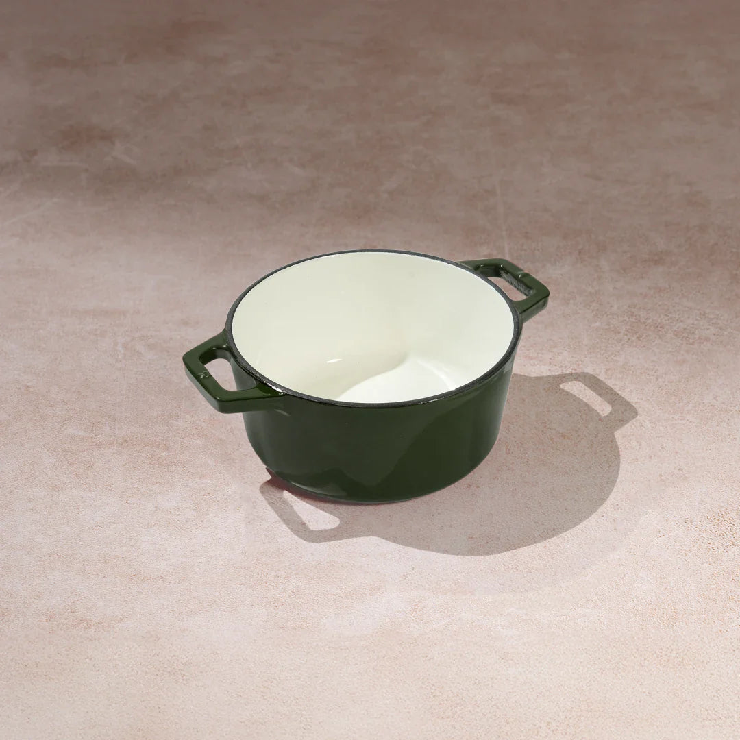 No. 6 Enamel Cast Iron Dutch Oven (1.2L)