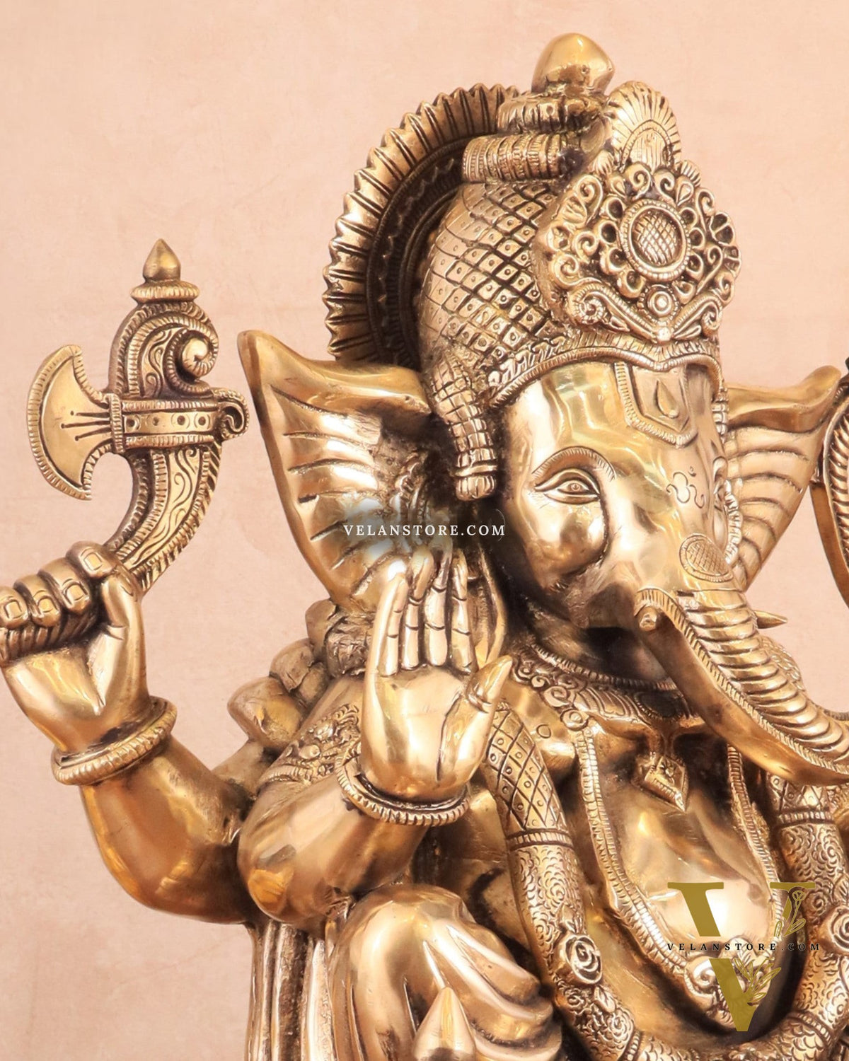 Rare Vinayaka Statue: Pure Brass with glossy Tone | 19 INCH