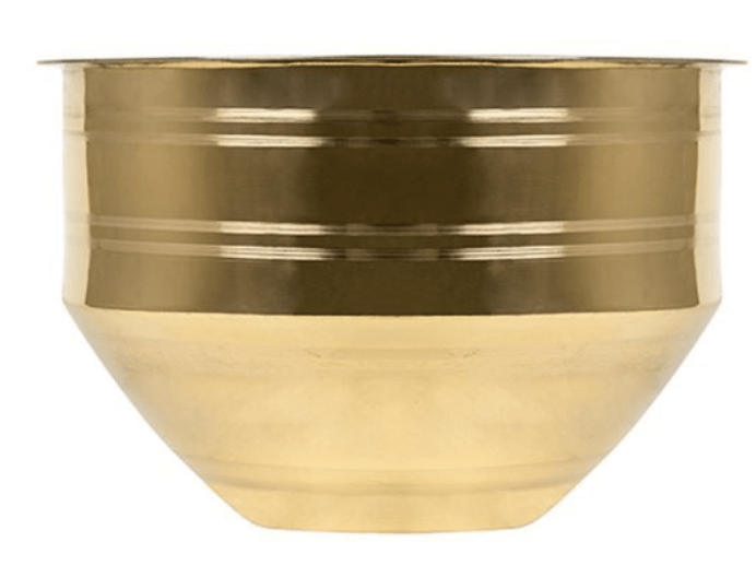 அழகான பித்தளை குந்தன் நகைகள் - நேர்த்தியுடன் உங்கள் தோற்றத்தை மேம்படுத்துங்கள்.