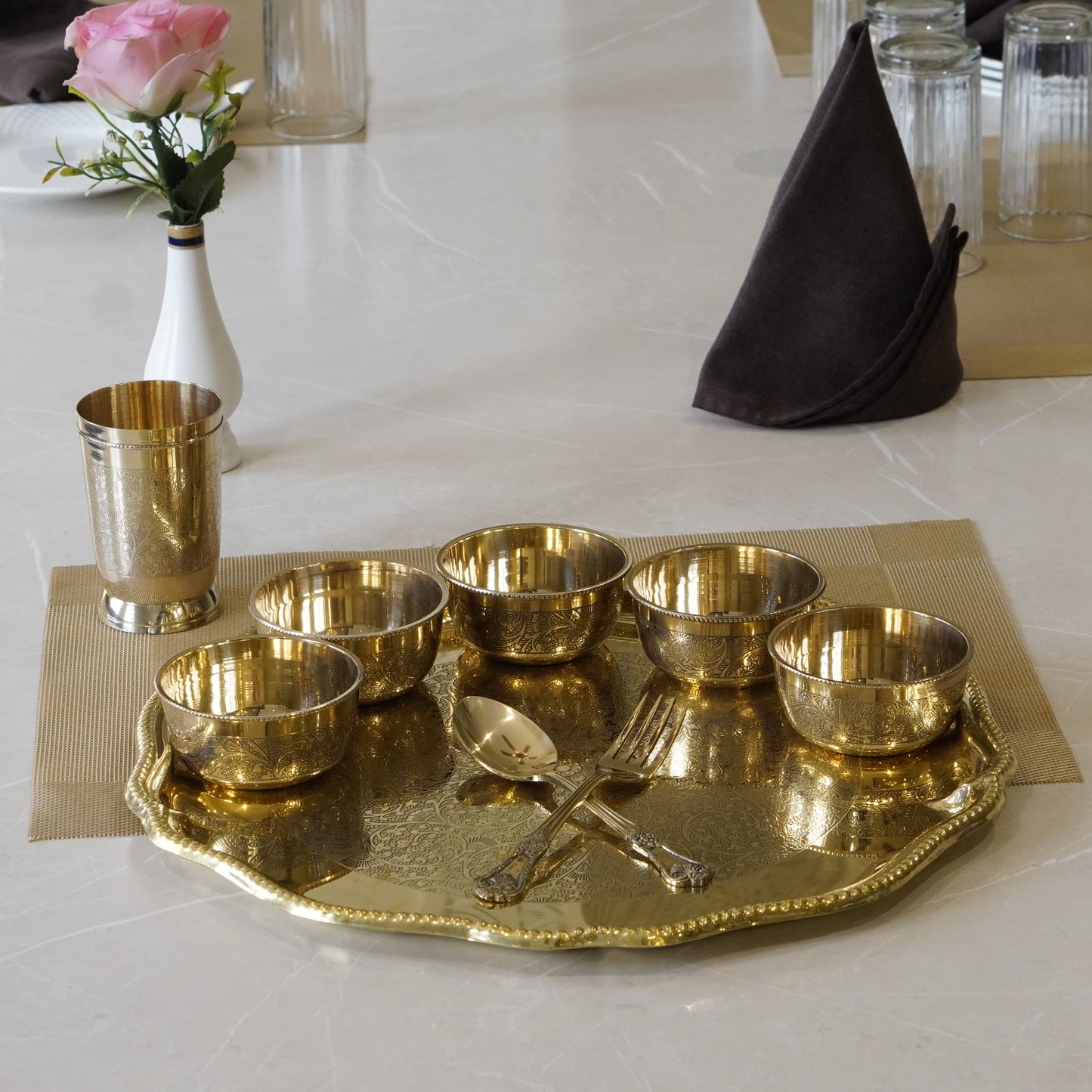 Brass Star Plate Dinner Set