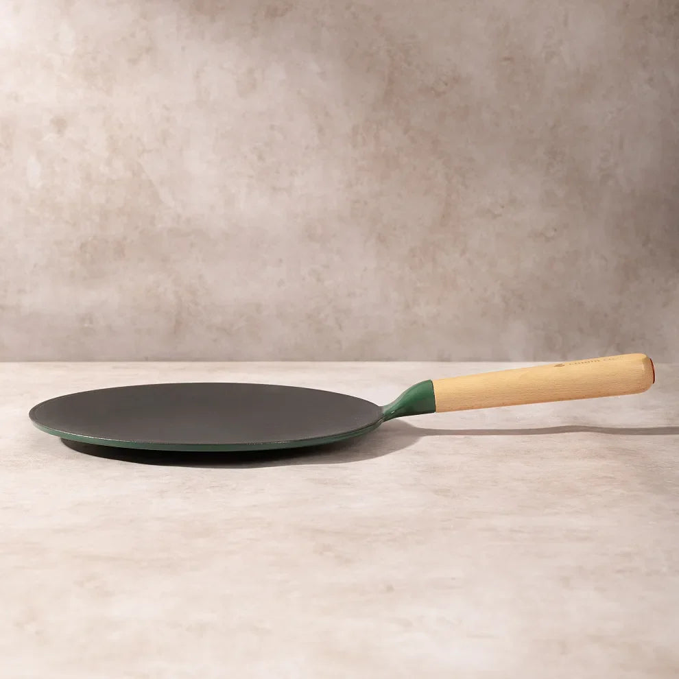 No. 10 Enamel Cast Iron Roti Tawa (26cm)