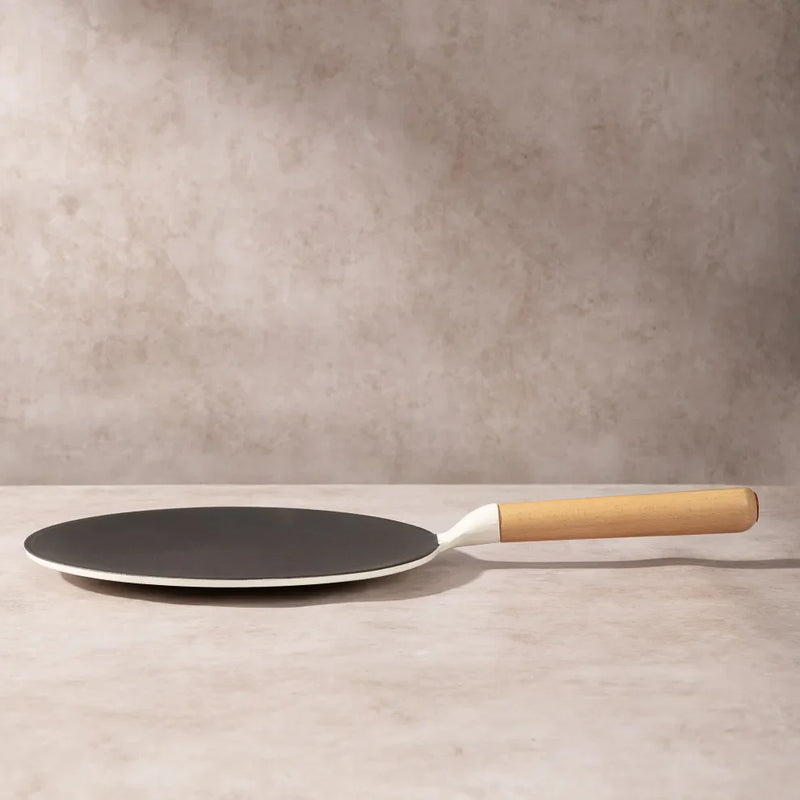 No. 10 Enamel Cast Iron Roti Tawa (26cm)