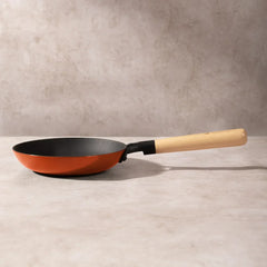 No. 8 Enamel Cast Iron Pan LITE (20cm)