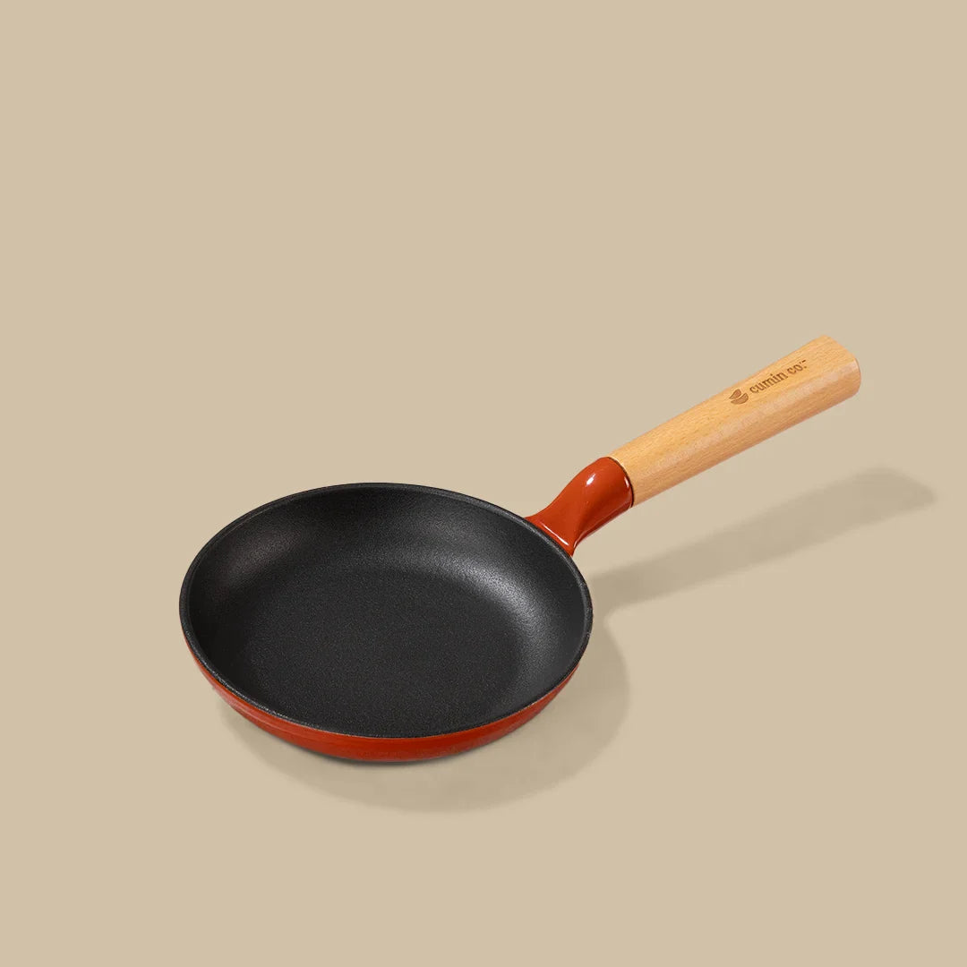 No. 6 Enamel Cast Iron Pan (16cm)