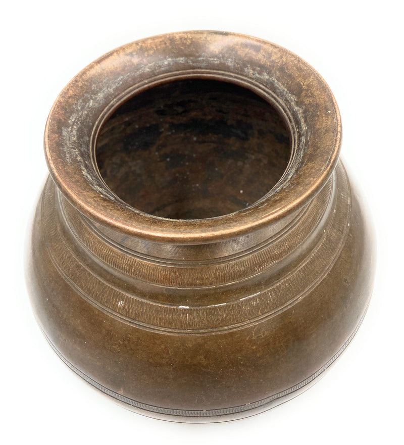 Bhunes Brass Antique Lota, Loota, Chambu, Lotiya, Water Kamandal,Gold, 7 Inch, 1 Piece