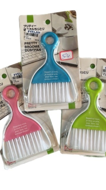 Compact and Powerful: Mini Duster for Easy Cleaning