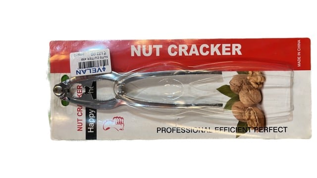 Walnut Cracker: Easily Crack Open Walnuts with This Durable Tool-1