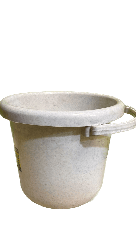 Very Durable 4L Bucket BB132