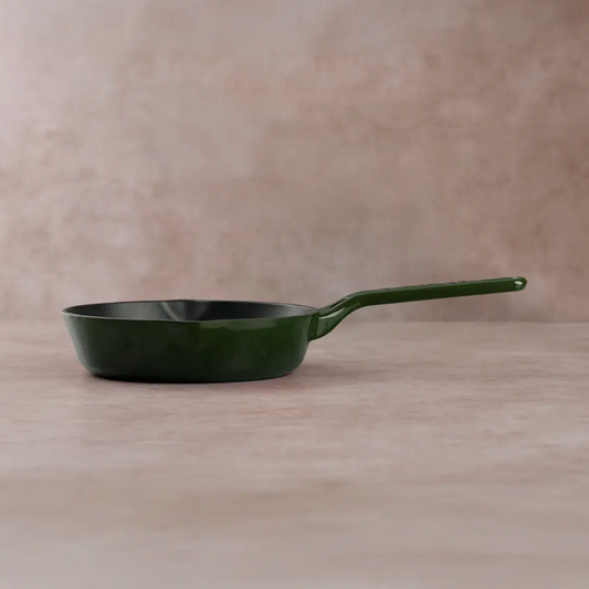 No. 8 Enamel Cast Iron Pan (20cm)