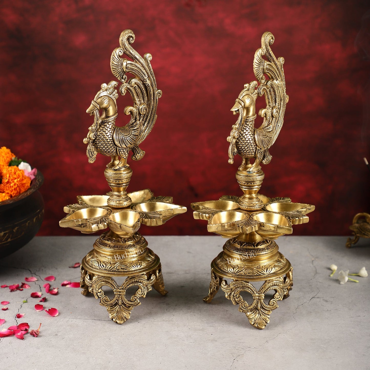 Superfine 14-Inch Brass Peacock Lamp