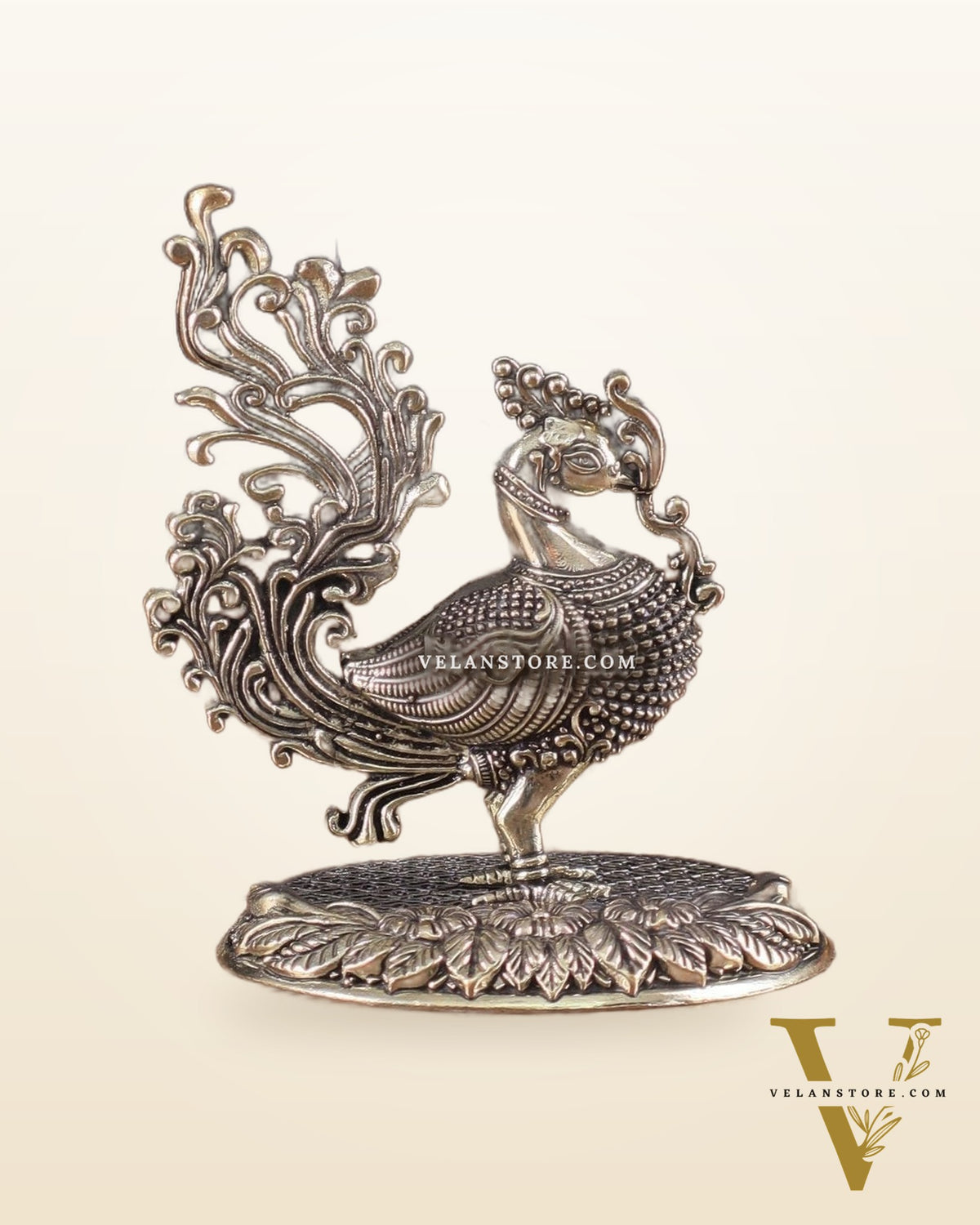 Superfine brass Intricate Peacock Showpiece – 4"