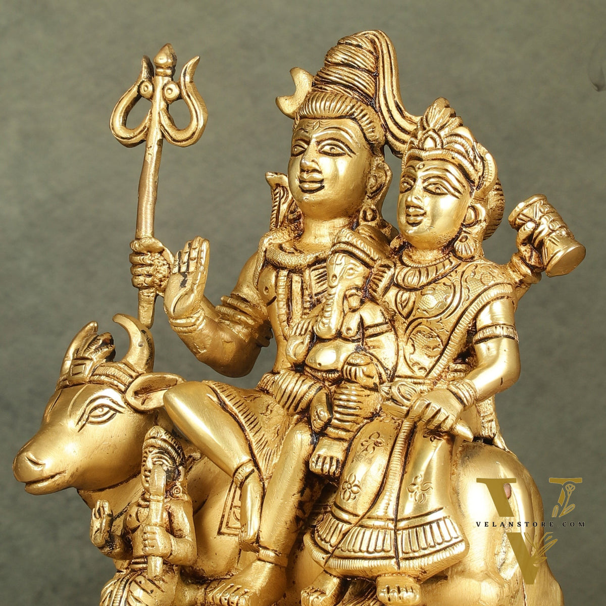 Superfine Brass Shiva Parivar Family Seated on Nandi - 8 inch