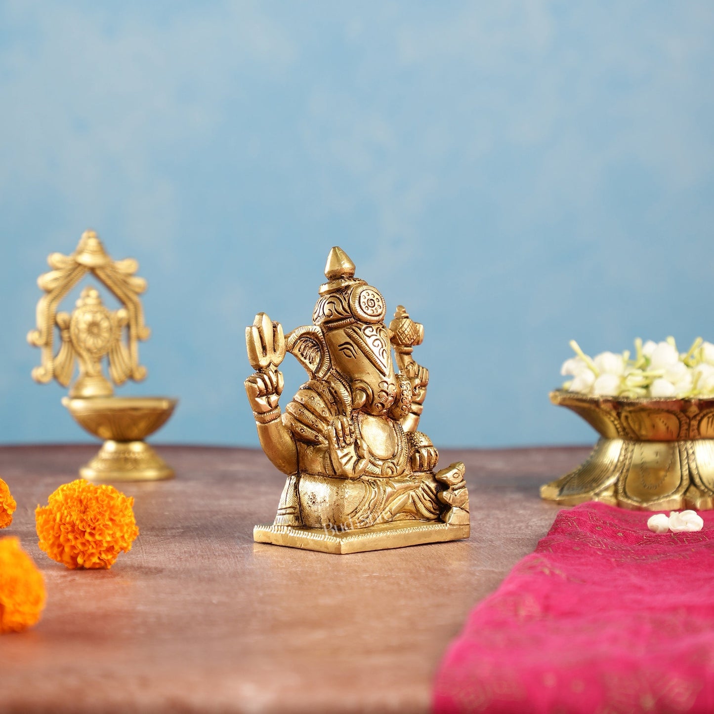 Superfine Brass Shreemant Dagdusheth Halwai Ganpati idol