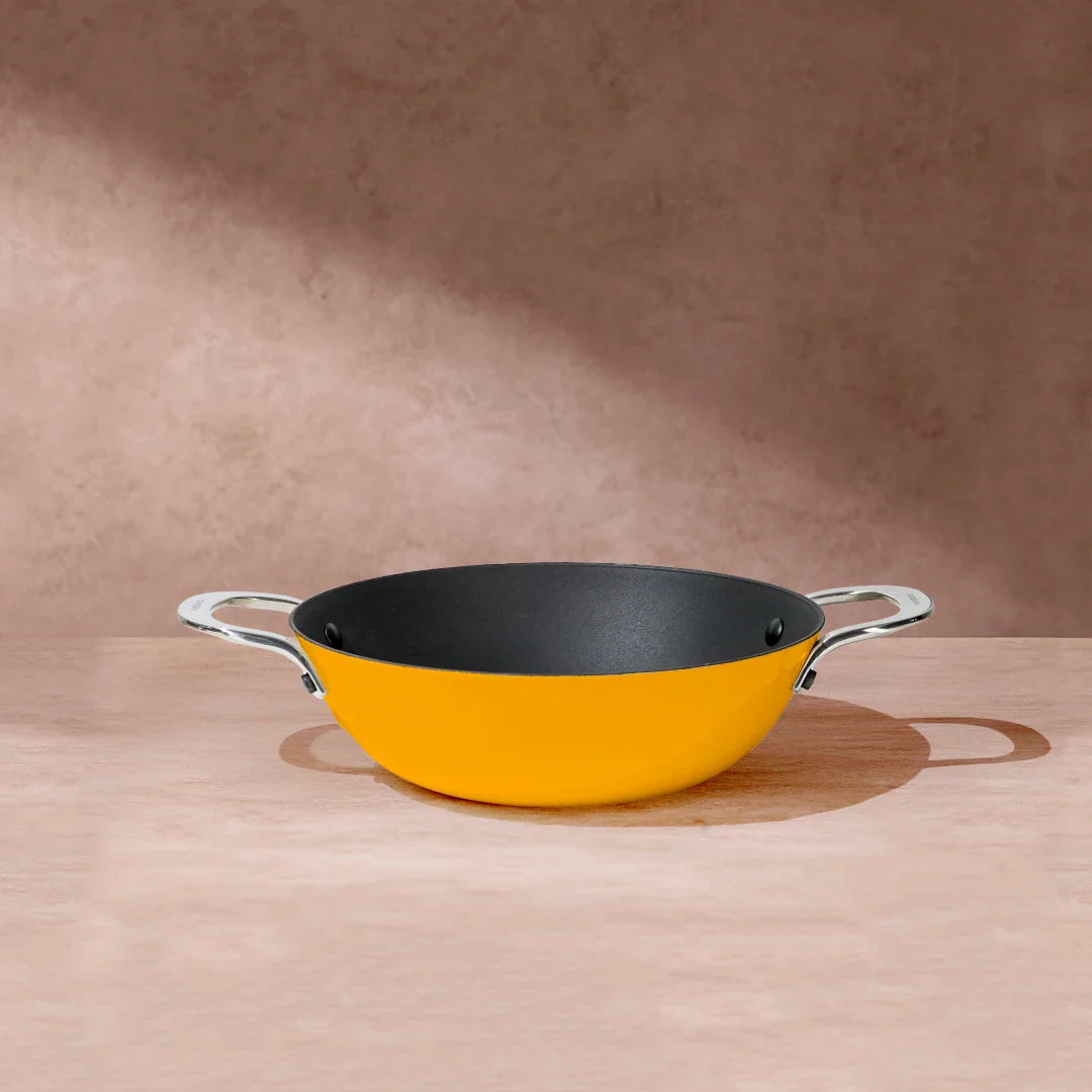No. 9 Enamel Cast Iron Kadai LITE (2.1L)