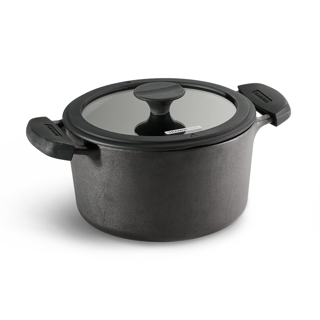 Titanex 24cm Pre-Seasoned Cast Iron Casserole with Heat Resistant Silicone Grip – 4.9L