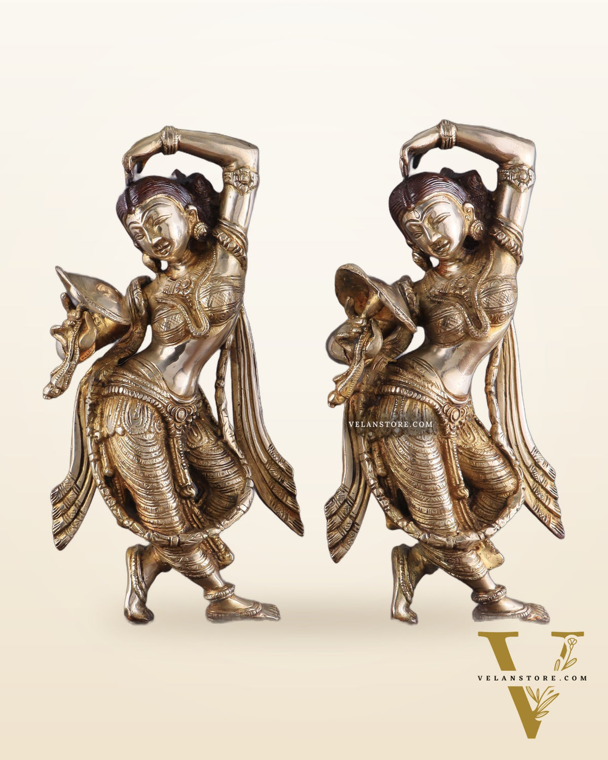Unique Brass Apsara Applying Sindoor – Double Chola Tone (Pair) 14"