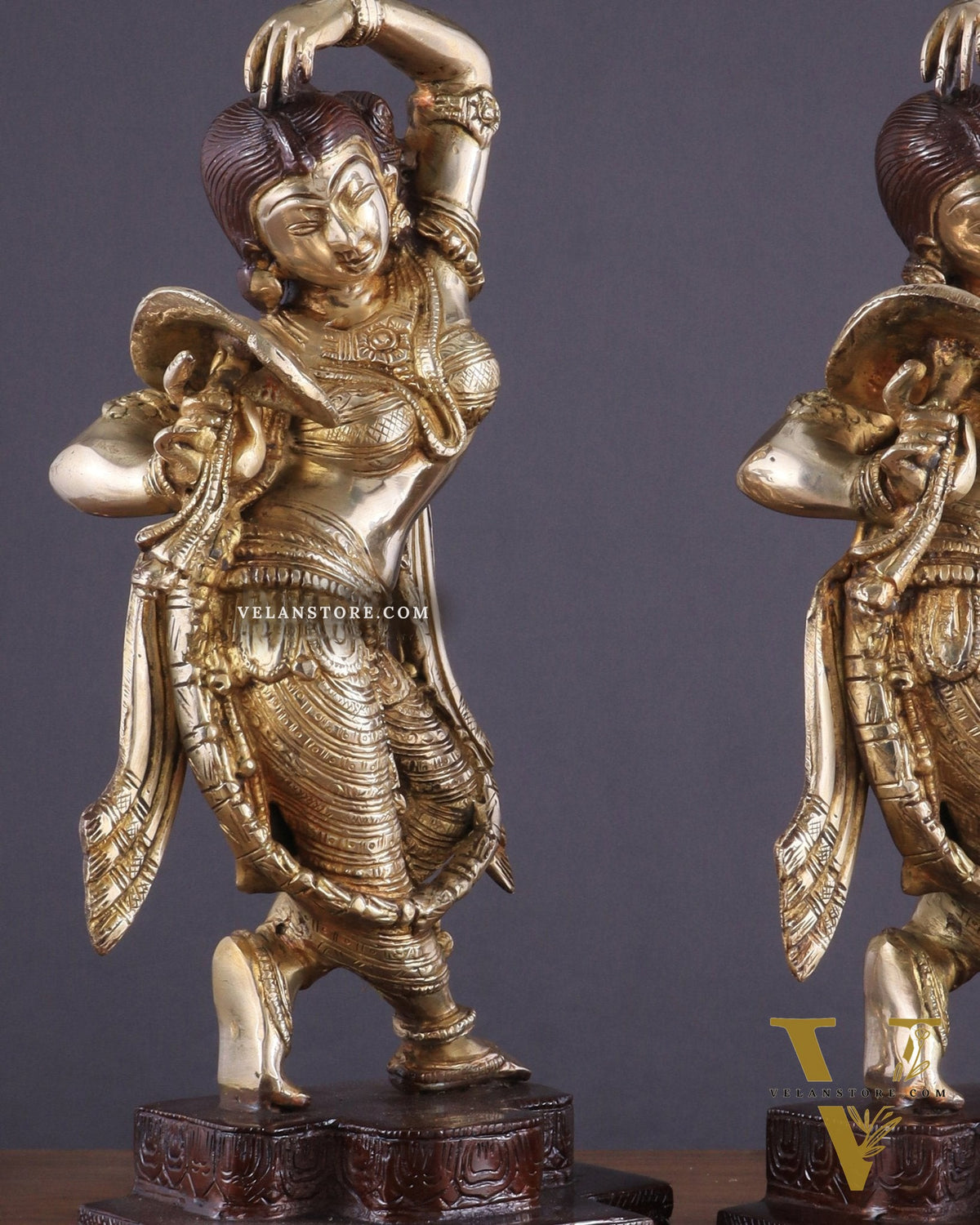 Unique Brass Apsara Applying Sindoor – Double Chola Tone (Pair) 14"