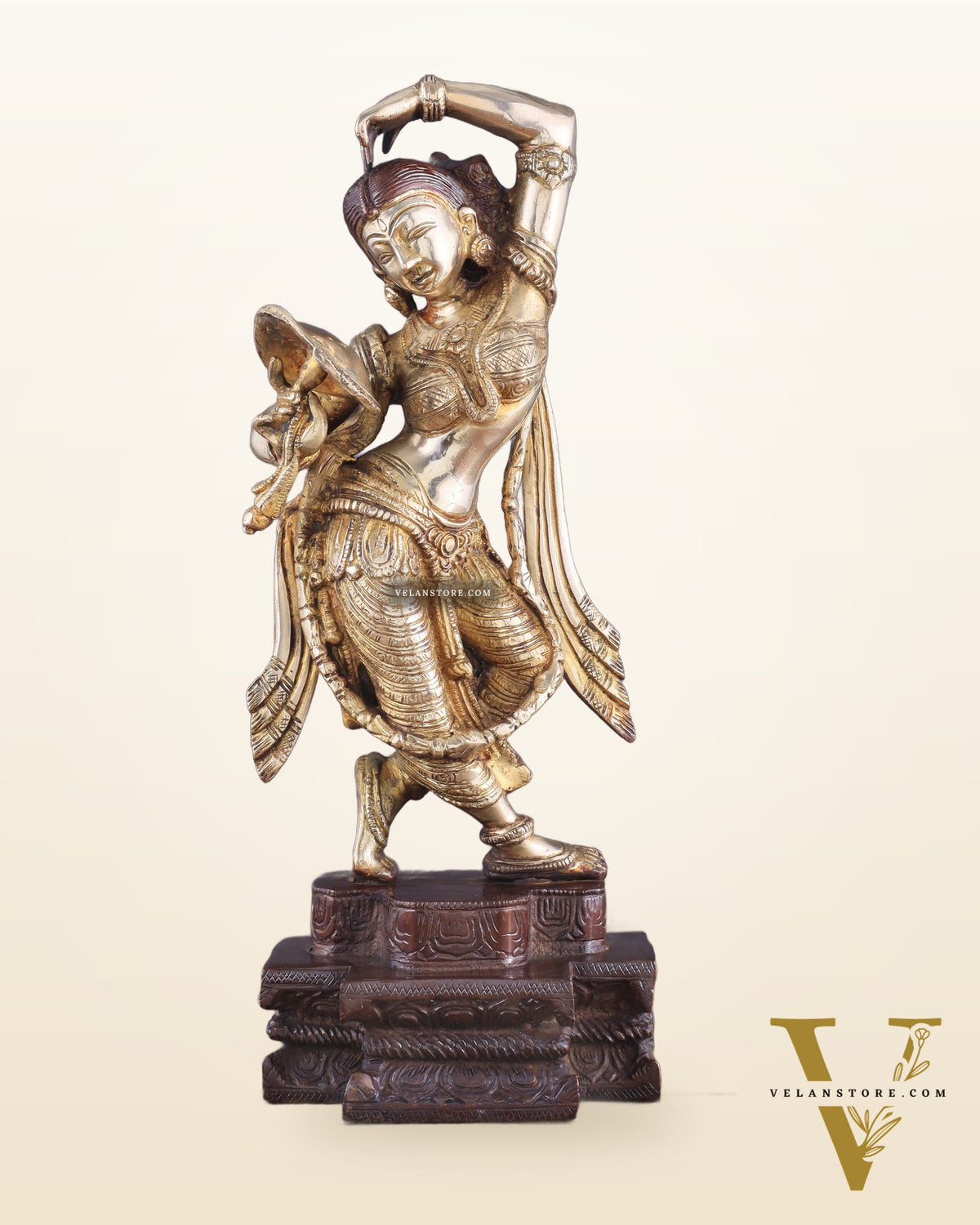 Unique Brass Apsara Applying Sindoor khajurao sculpture – Double Chola Tone 14"