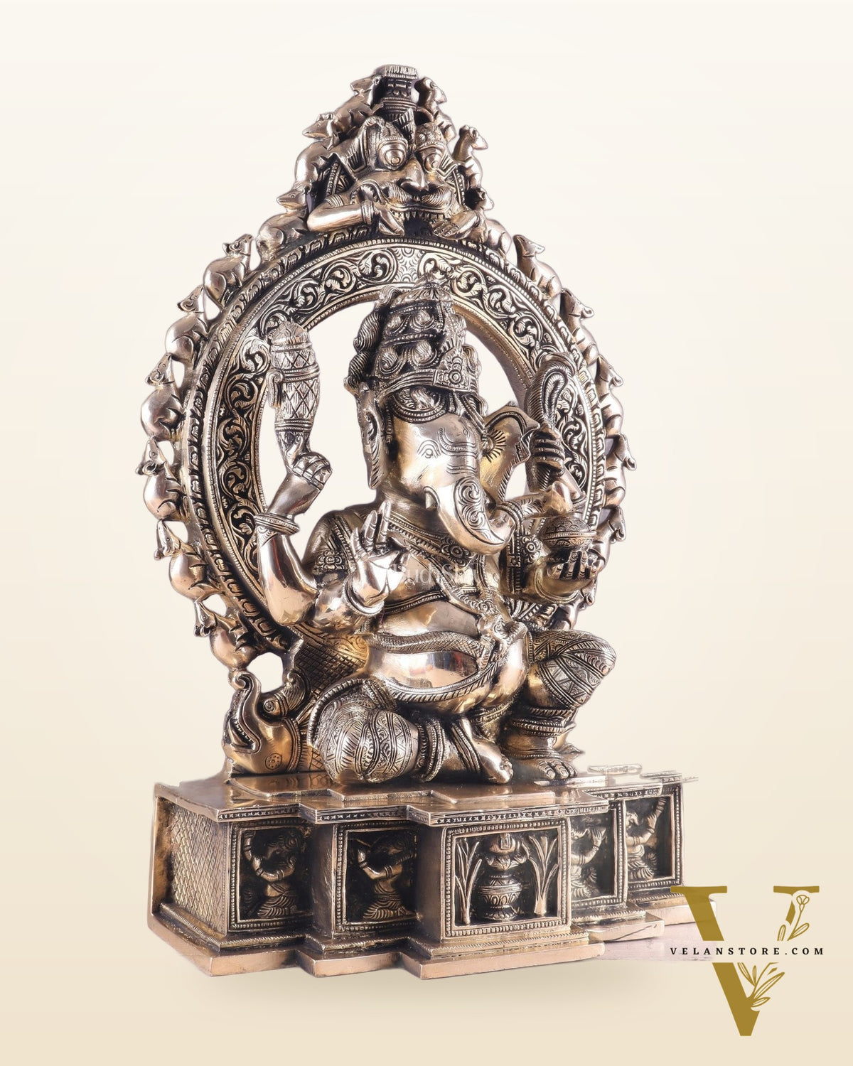 Unique Brass Lord Ganesha Statue with Kirtimukha Prabhavali Arch | 19.5 Inches