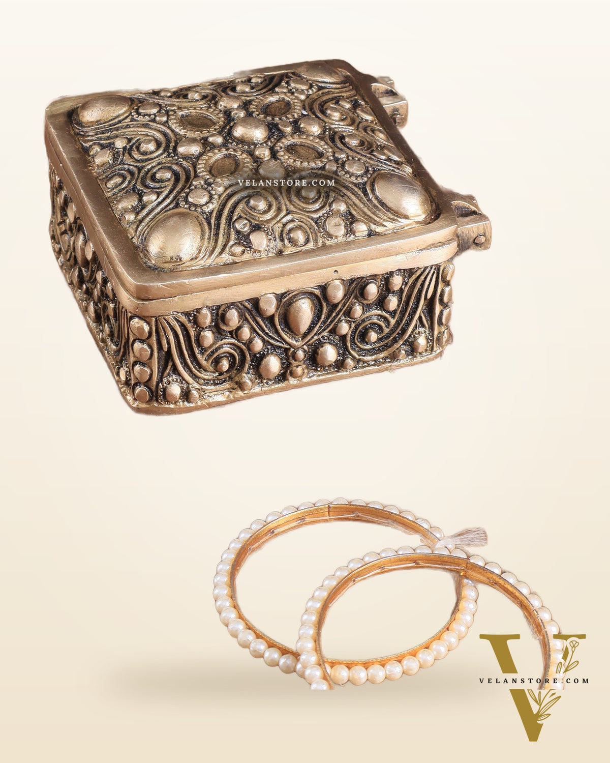 Unique Brass Square Multipurpose Storage Box