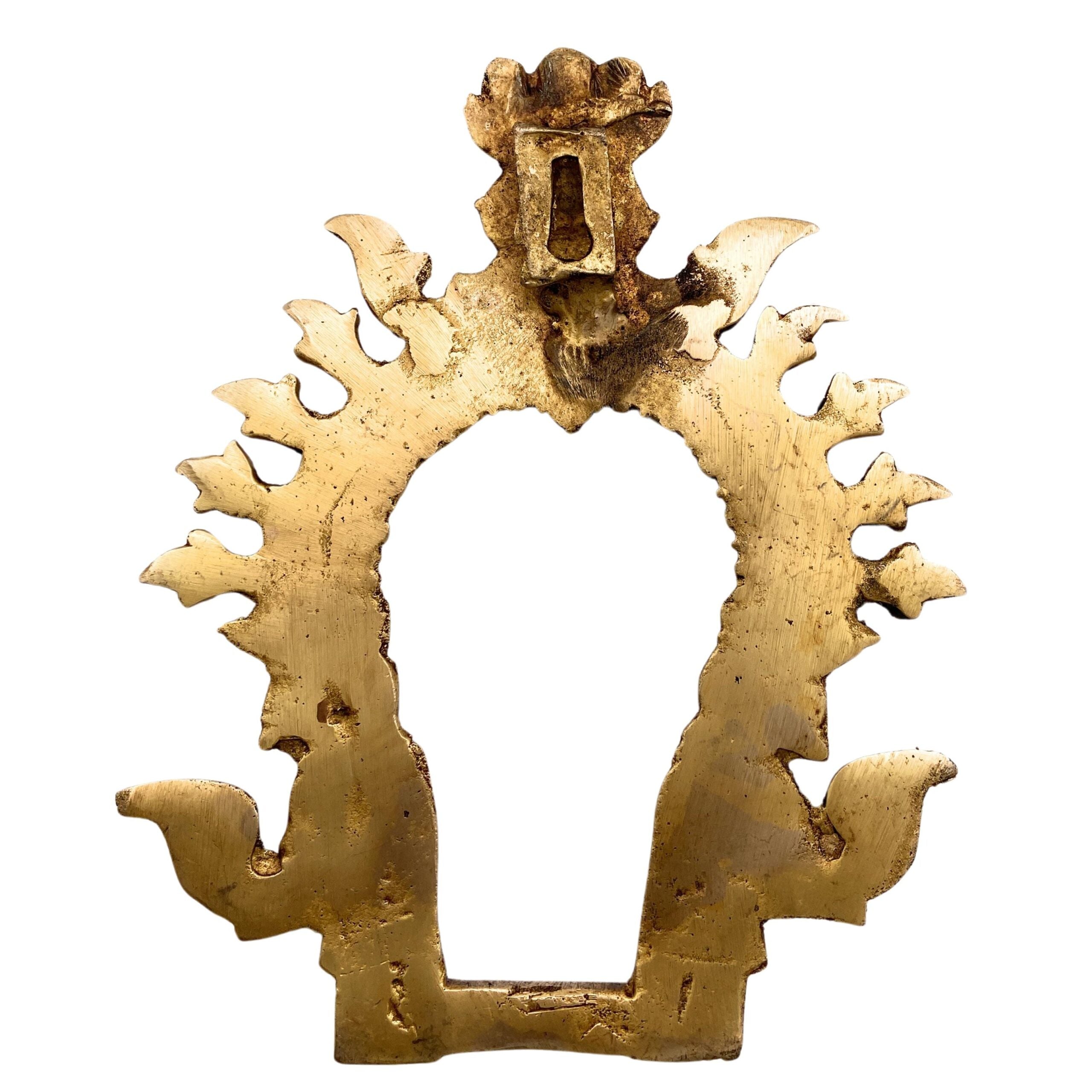 Bhunes Brass Small Prabhavali Arch Frame – Wall Hanging Prabhawali Prabhaval for Deity | Temple Home Decor | Traditional Kirtimukha Brass Backdrop, Gold, 6.5 Inch, 1 Piece