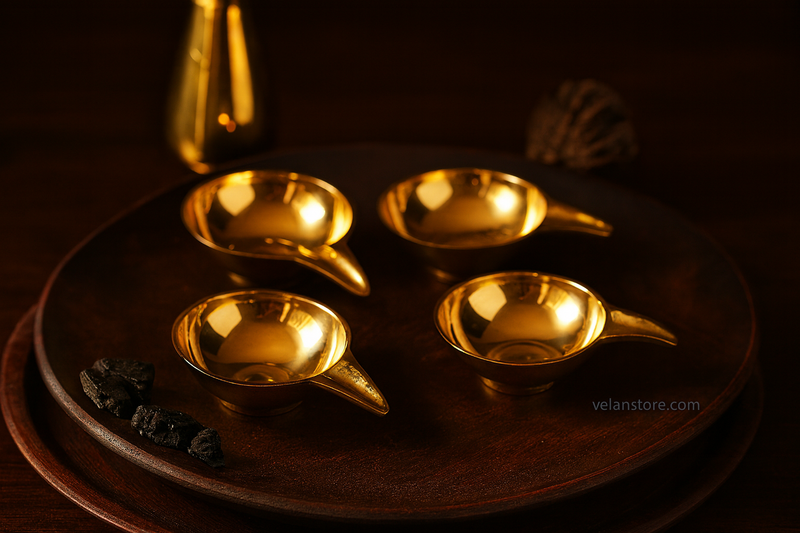 Kuber brass diya (set of 4) in Ivory gift box-1
