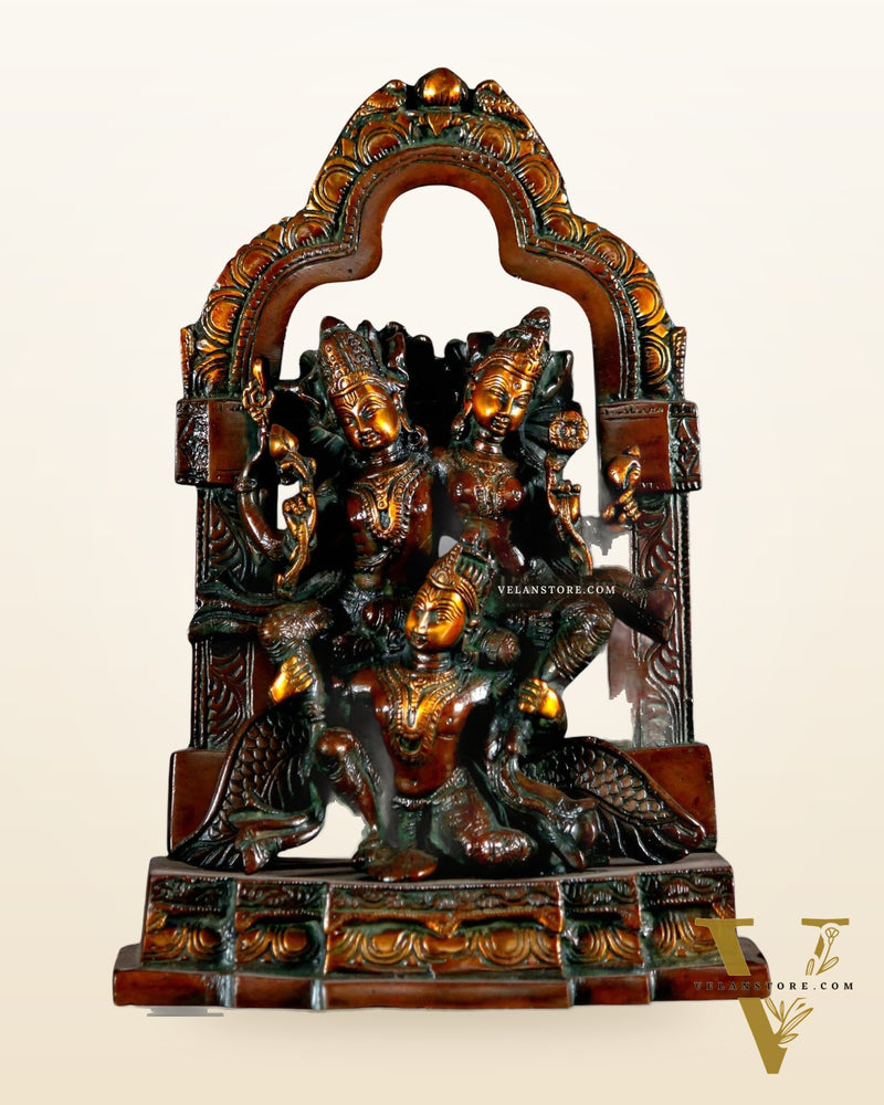 Vishnu Lakshmi on Garuda Brass idol 12 inch dual tone
