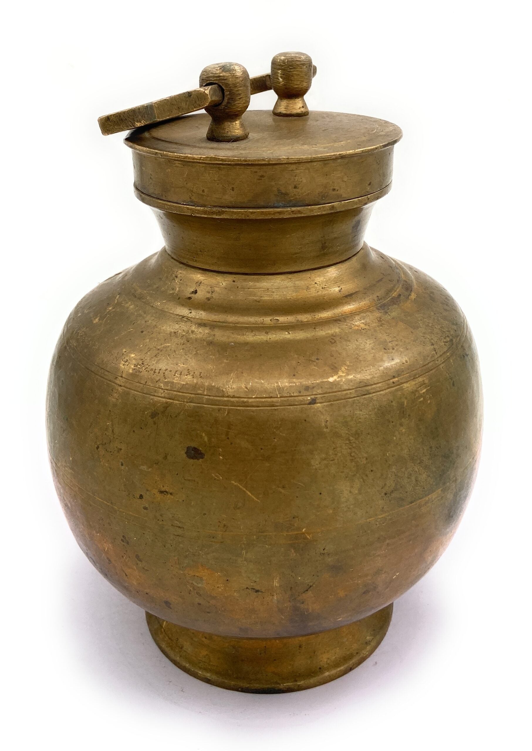Bhunes Brass Antique Kamandal | Brass Stoup | Ganga Jali With 1 Litre Capacity,Gold, 8 Inch, 1 Piece